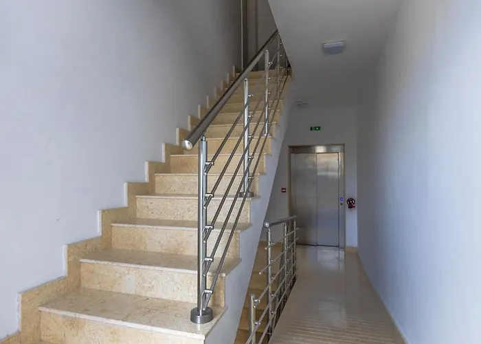 The Cube - Designer Finished By Sf Homes *