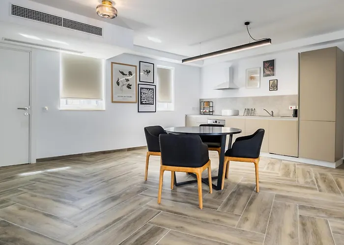 The Cube - Designer Finished By Sf Homes 아파트 그지라